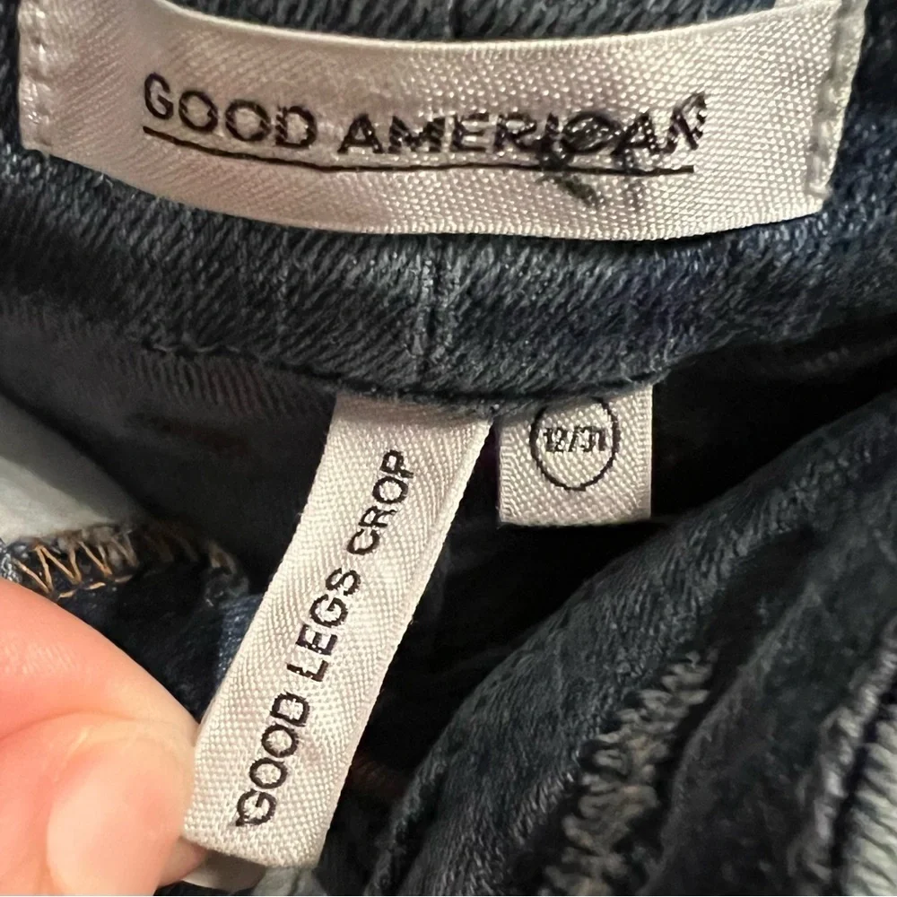 Good American “Good Legs Crop” Two-Tone Skinny Jeans • Size 12/31